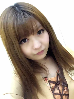 しろ