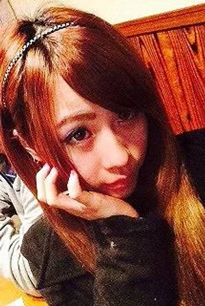 あや