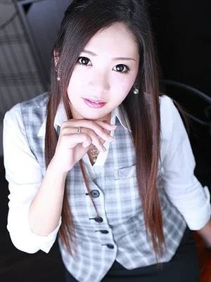 代表取締役：橘　鈴音