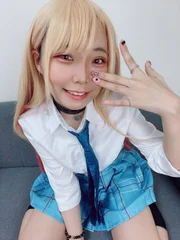 コスプレ正面画像