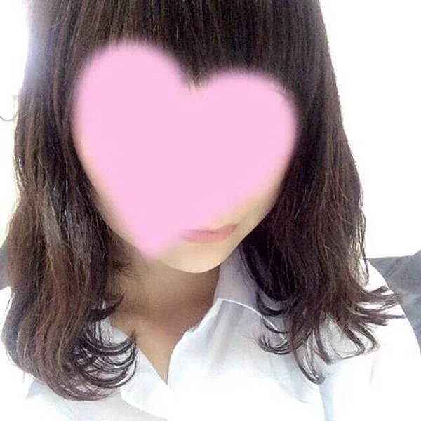 ゆりあ