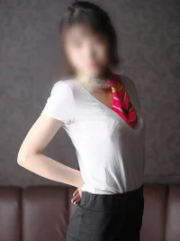 松岡　　麦