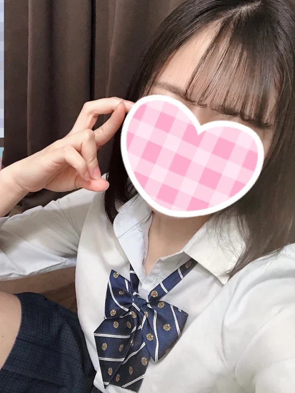 あや（新人）