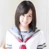 透明感溢れる清純派美少女・桃井さくらちゃんの撮影会です。身長148センチとミクロ系の女の子！　スレンダー＆キューティーフェイスがとてもステキ…