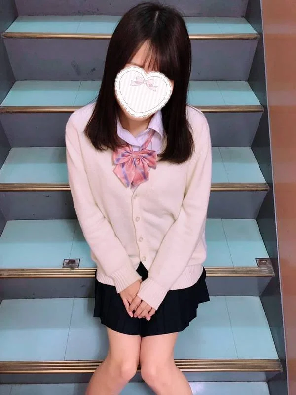 ゆりな