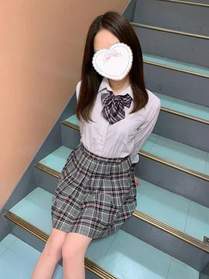 みい