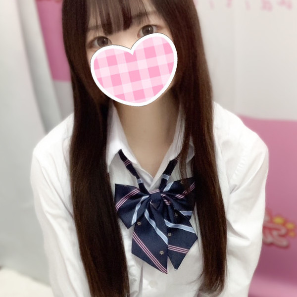 🆕なつき 145cm/Fカップ 18歳