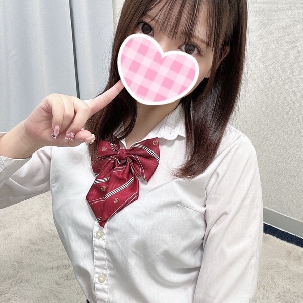 なみあ 160cm/Cカップ 19歳