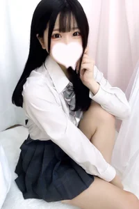 🆕さく 168cm/Cカップ 18歳
