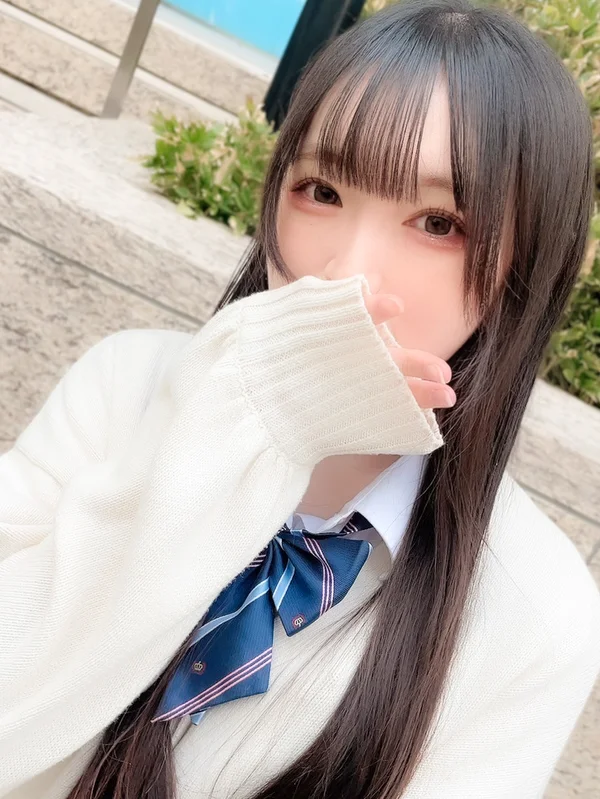 🆕あやみ 157cm/Dカップ 19歳