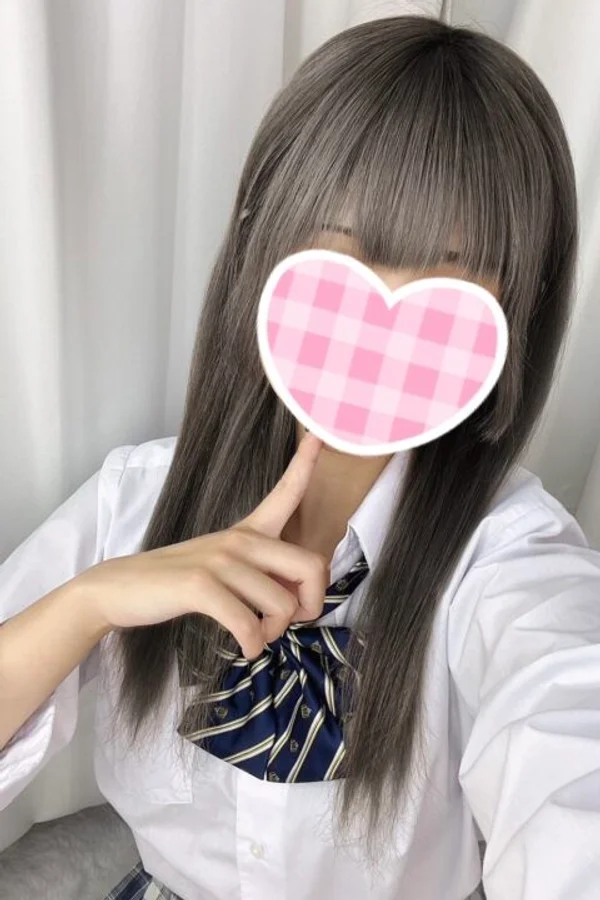 みかん 160cm/Cカップ 19歳