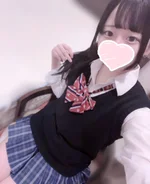 池袋制服オーディション:🆕えな 155cm/ 18歳