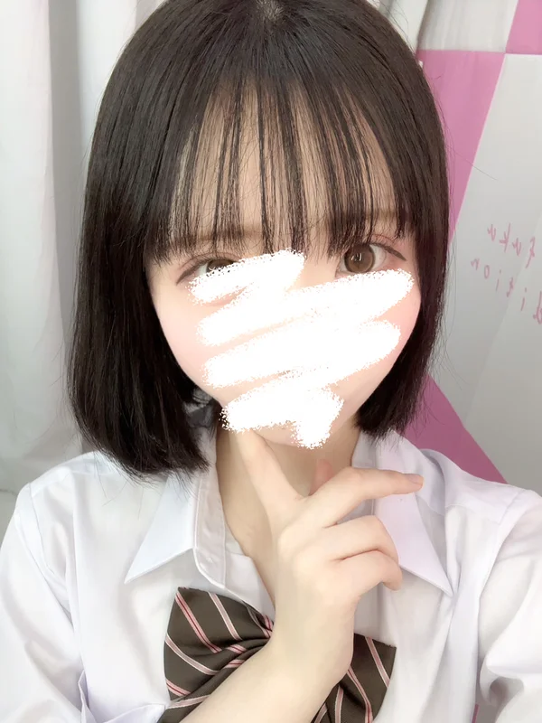 るい 155cm/Fカップ 19歳