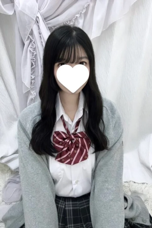 まい 160cm/Dカップ 19歳