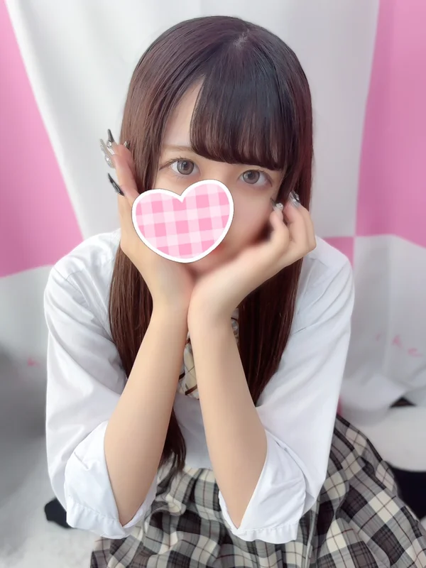 かの 163cm/Cカップ 19歳