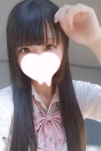 みに 158cm/Eカップ 18歳
