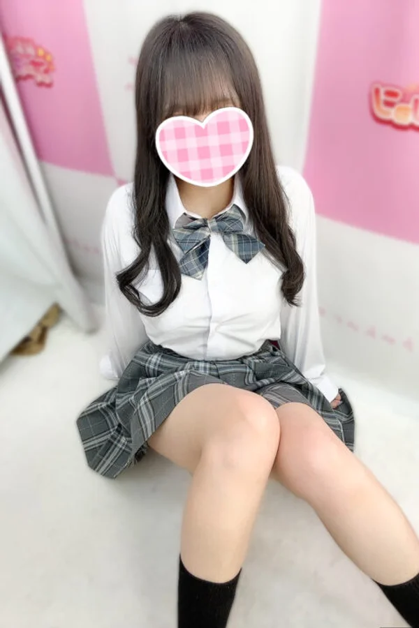 🆕なほ 155cm/Gカップ 19歳