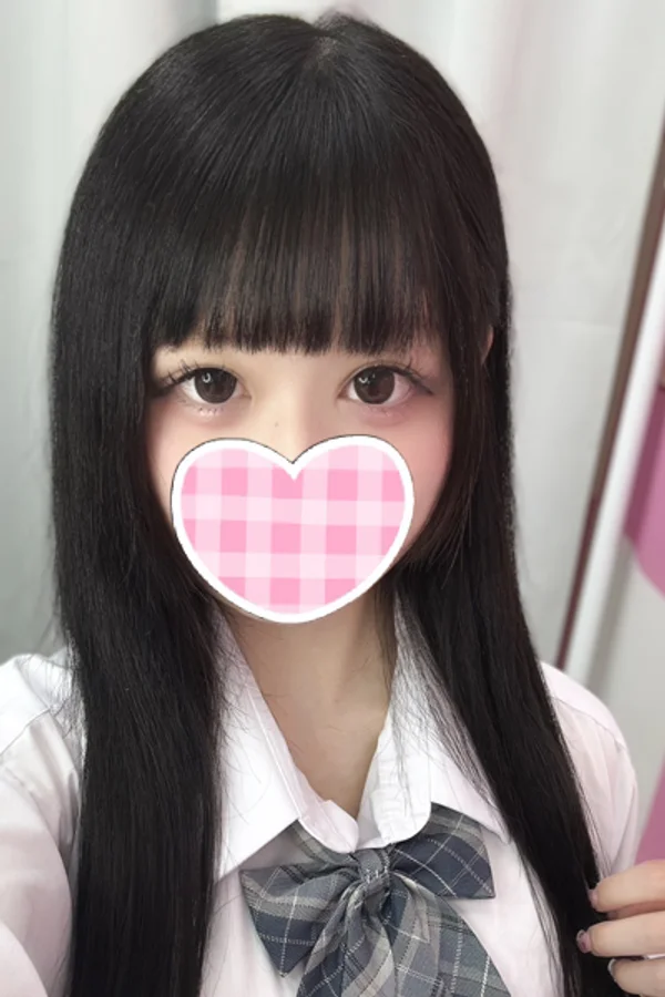 🆕りる 152cm/Dカップ 19歳
