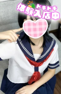 🆕りりか 151cm/Aカップ 18歳