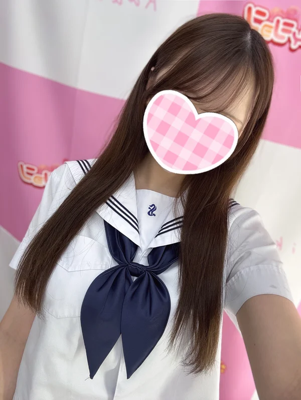 めい 150cm/Gカップ 19歳