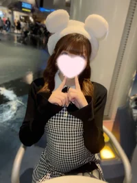 🆕らら 158cm/Bカップ 19歳