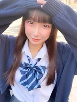 かなめ 151cm/Dカップ 18歳