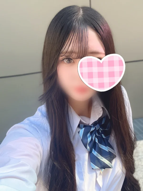🆕はるら 167cm/Fカップ 18歳