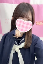🆕さくら 157cm/Fカップ 18歳