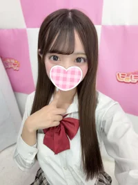 にか 171cm/Eカップ 18歳