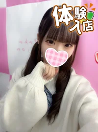 🆕ななせ 152cm/Bカップ 19歳