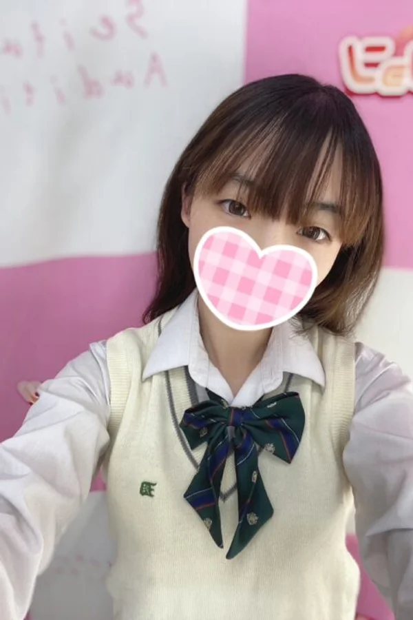 🆕りあ 154cm/Dカップ 19歳