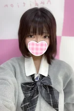 🆕あをい 145cm/Bカップ 18歳