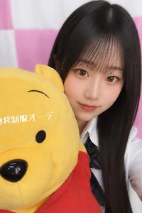 なゆた 160cm/Cカップ 19歳