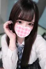 あおば 160cm/Fカップ 18歳