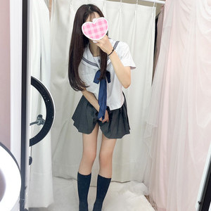 りっつ 165cm/Cカップ 19歳