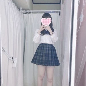 ゆうか 158cm/Eカップ 19歳