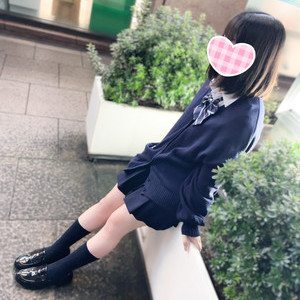 きぃ 155cm/Eカップ 19歳