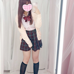 🆕もも 162cm/Eカップ 18歳