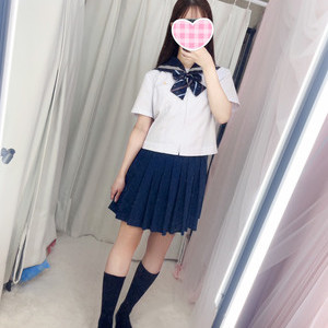 🆕あこ 153cm/Dカップ 19歳