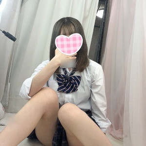 🆕てぃな 150cm/Cカップ 19歳