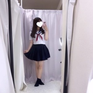 🆕なの 153cm/Eカップ 18歳