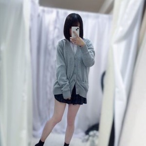 🆕はぐみ 156cm/Fカップ 19歳