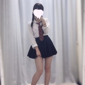 🆕すず 157cm/ 18歳