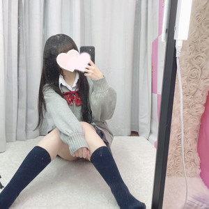 🆕める 161cm/Dカップ 19歳