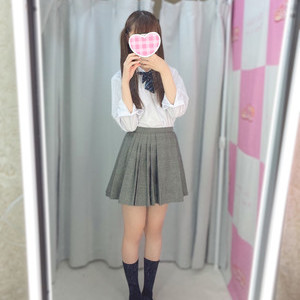 🆕りま 165cm/Cカップ 18歳