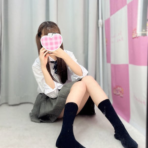 🆕りま 165cm/Cカップ 18歳