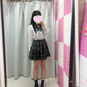 🆕あくあ 152cm/Bカップ 19歳