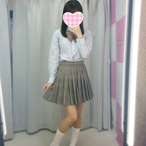 🆕りんな 154cm/Aカップ 19歳