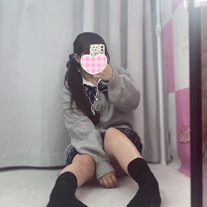 🆕すずは 160cm/Eカップ 18歳