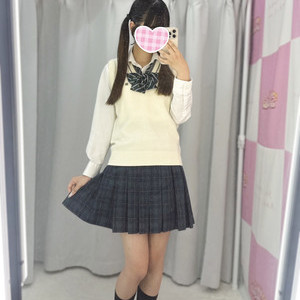 🆕えりい 159cm/Bカップ 18歳